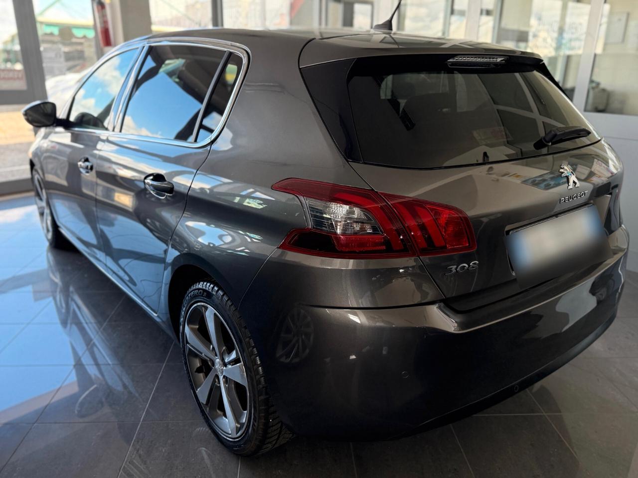 Peugeot 308 BlueHDi 130 S&S Allure