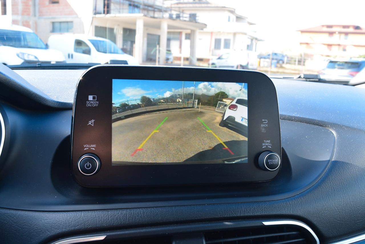 Fiat Tipo 1.3 Mjt 5 porte Life Led telecamera