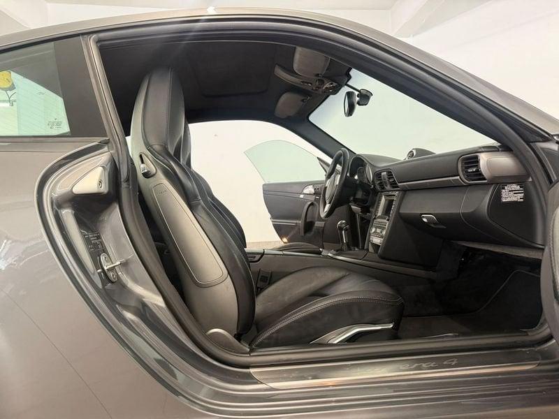 Porsche 911 911 Cabrio 3.6 Carrera 4