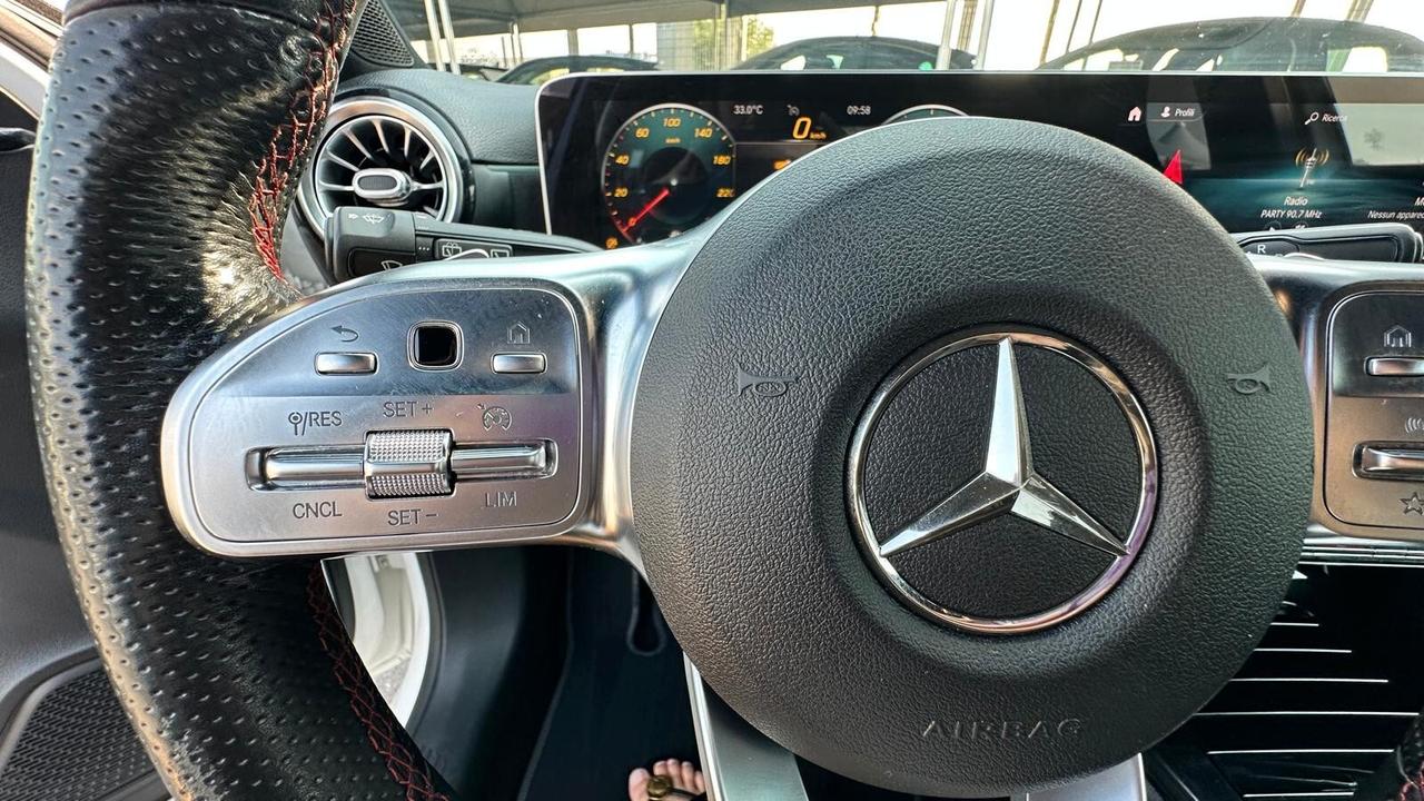 Mercedes-benz A 180 d PREMIUM PLUS AMG-UNICO PROPRIETARIO-MOD 2020- KM CERTIFICATI NESSUN VINCOLO DI FINANZIAMENTO