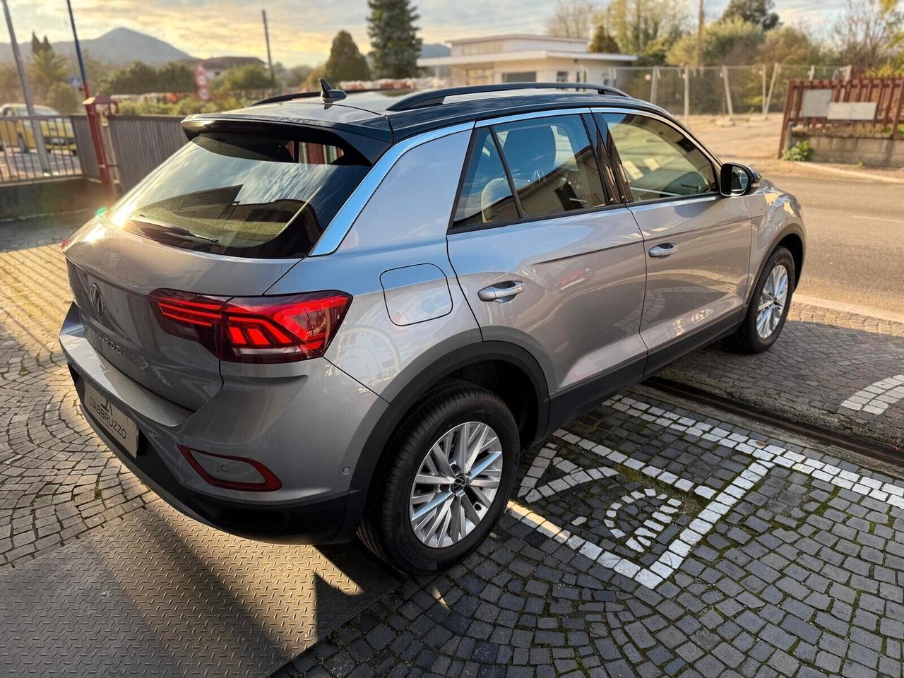 Volkswagen T-Roc 2.0 TDI 116cv 2023 UNICA