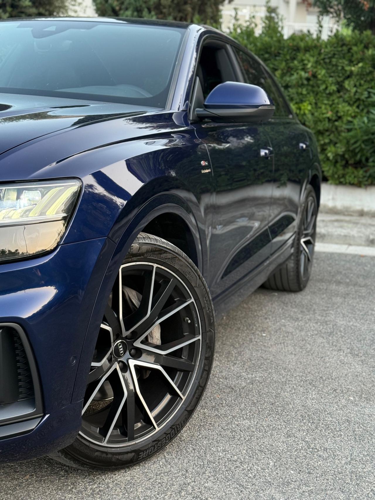 Audi Q8 50 TDI 286 CV quattro S Line Identity Black Italiana Iva esposta