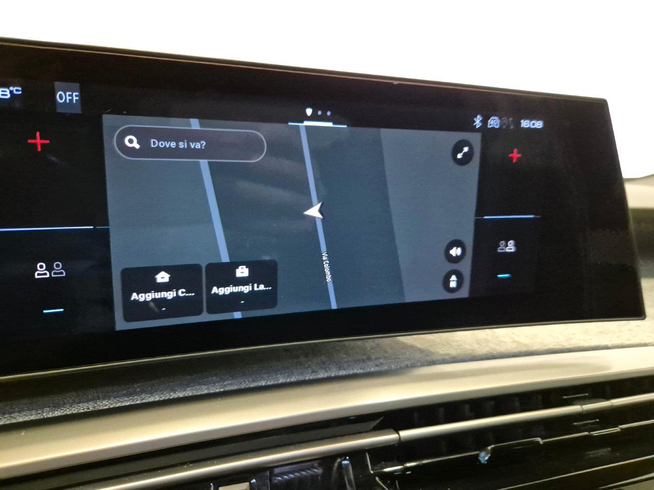 PEUGEOT 3008 Hybrid 145 e-DCS6 Panoramic Pack IN PROMO