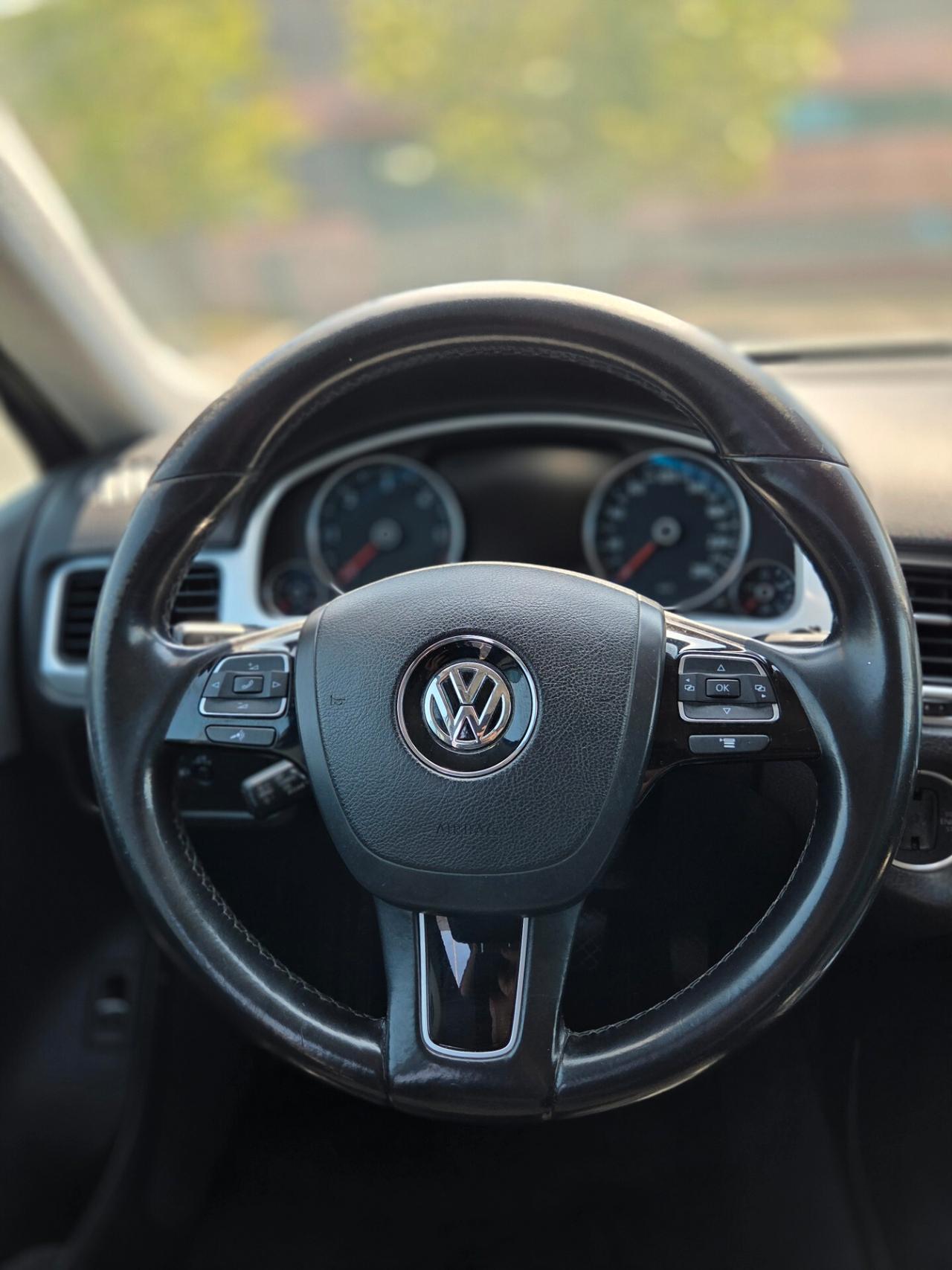 Volkswagen Touareg 3.0 TDI 245 CV tiptronic BlueMotion Techn. Executive