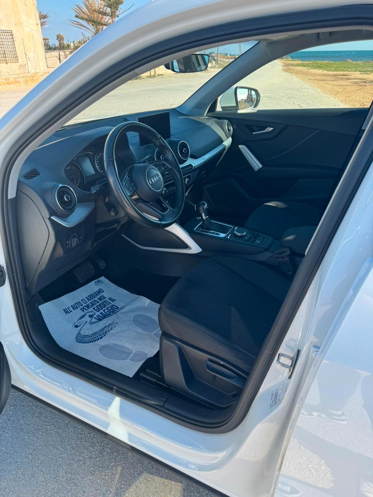 Audi Q2 30 TDI S tronic Business 2020