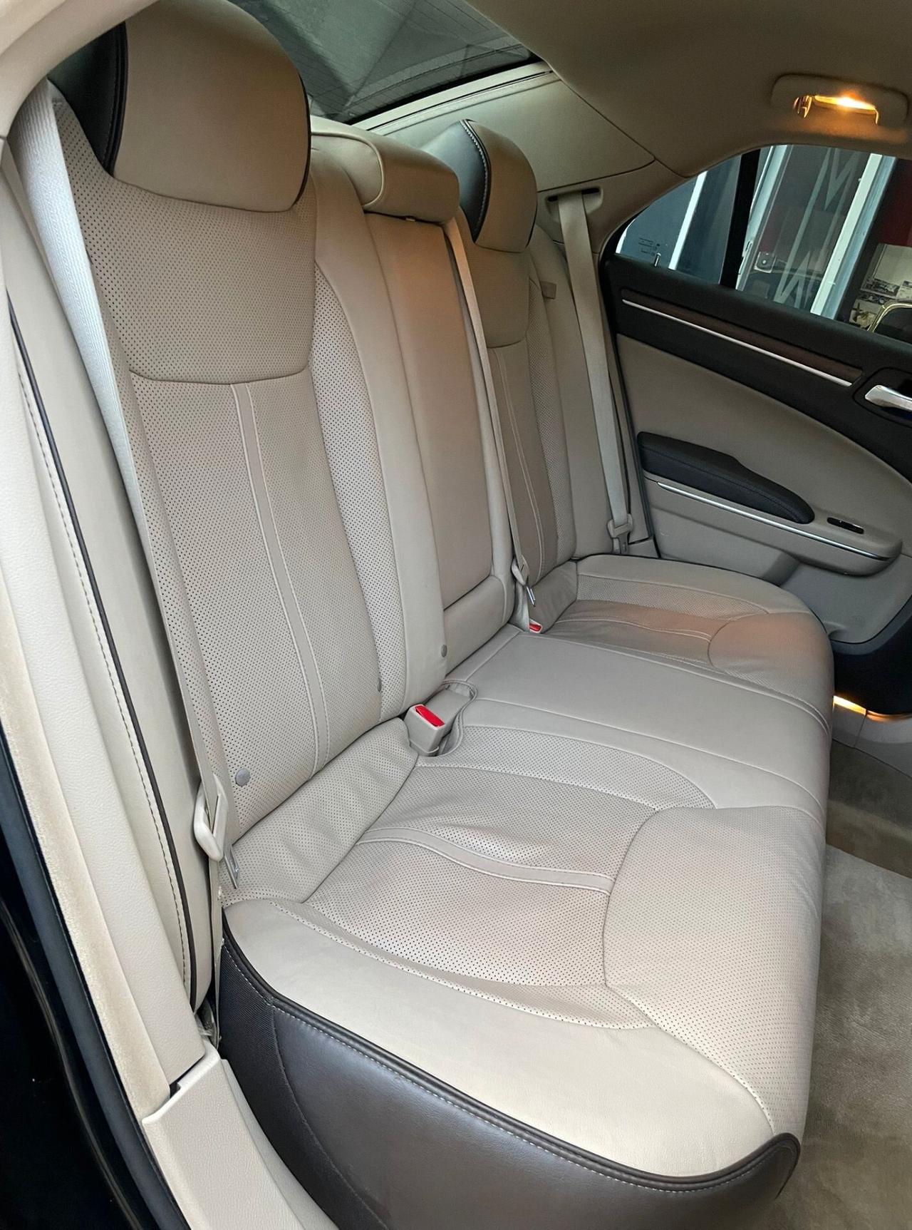 Lancia Thema 3.0 V6 Multijet 239 CV EXECUTIVE