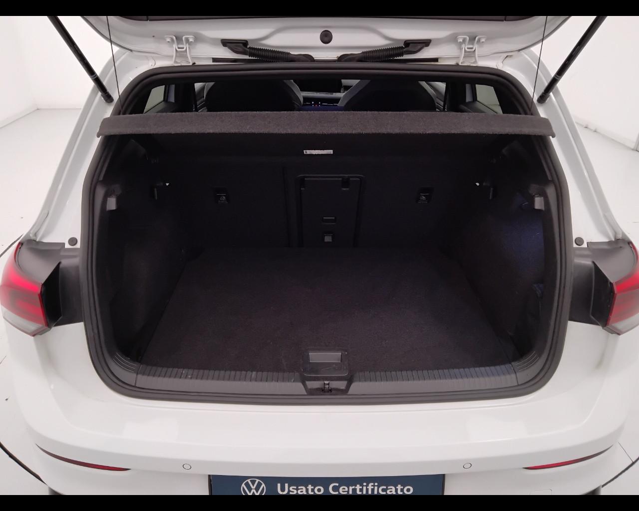 VOLKSWAGEN Golf VIII 2020 - Golf 1.5 tsi evo R-Line 130cv