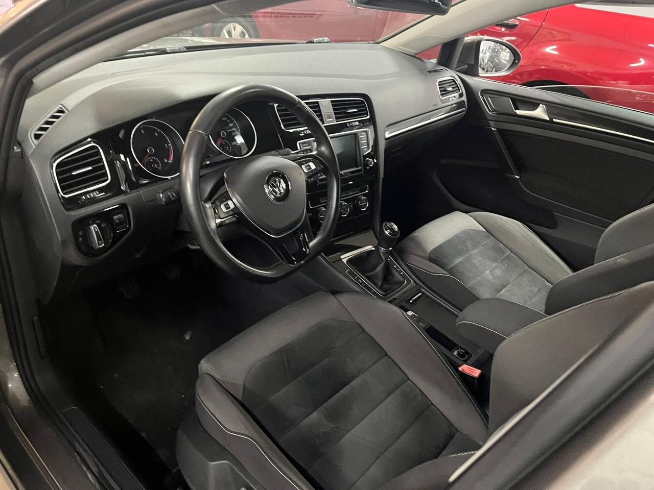 Volkswagen Golf Variant 1.6 Tdi Highline EURO 6