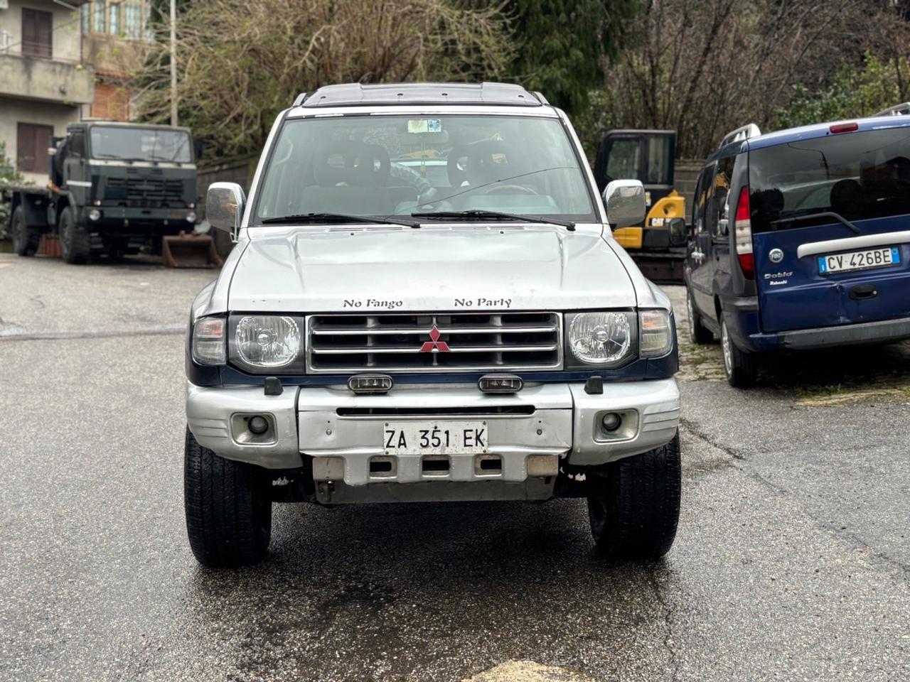 Mitsubishi Pajero 2500 turbo interccoler gls target