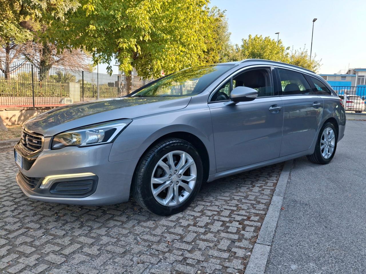 Peugeot 508 BlueHDi 120 EAT6 S&S SW Allure*AUTOMATICA*