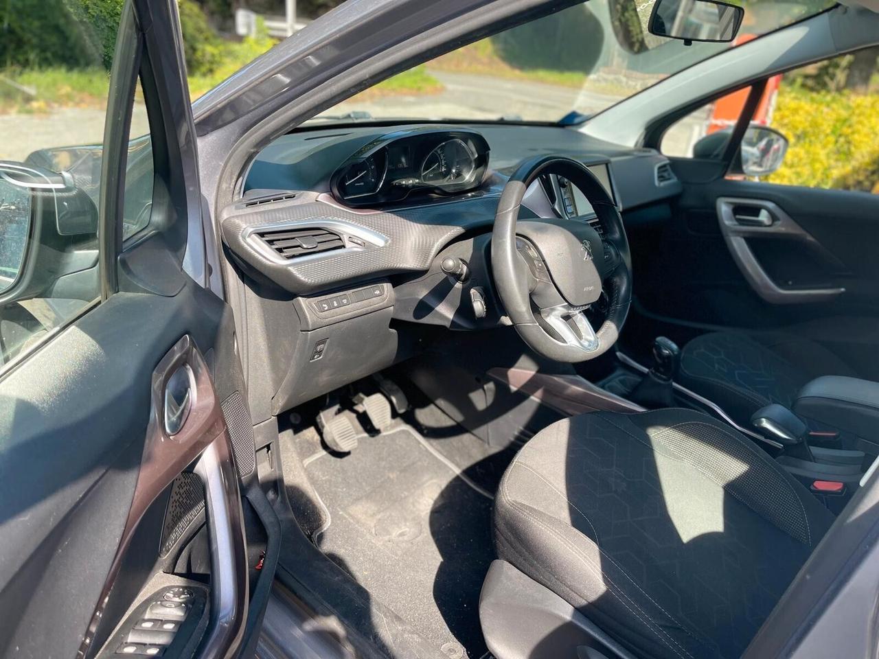 Peugeot 2008 1.6 e-HDi 92 CV Stop&Start Allure