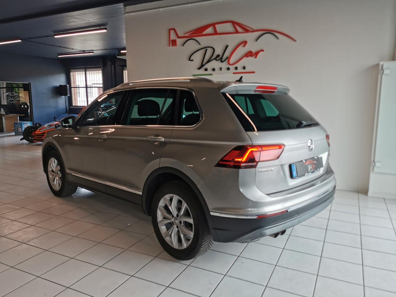 Volkswagen Tiguan 2.0 TSI 180 CV DSG 4MOTION Executive BMT 1 proprietario