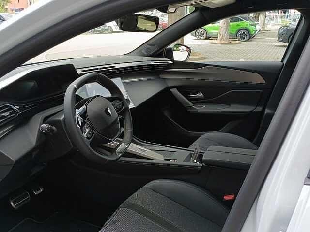 Peugeot 308 BlueHDi 130 S&S EAT8 GT