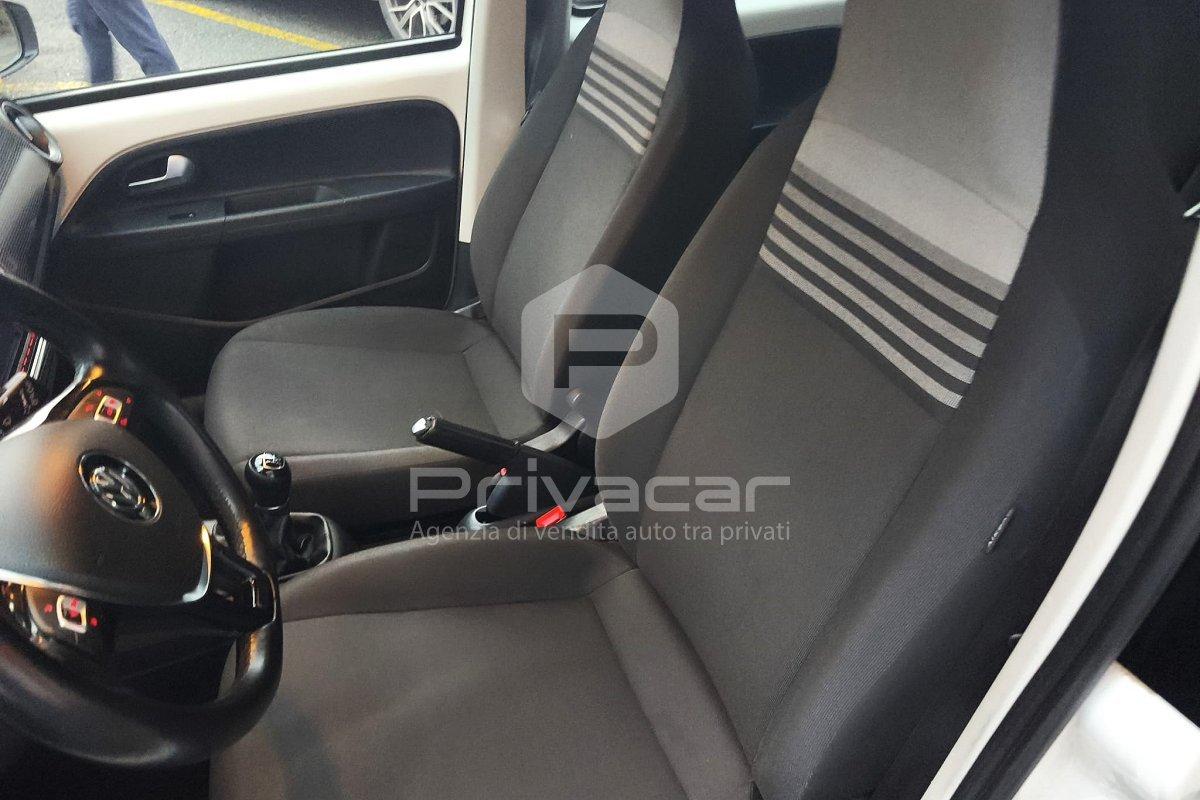 VOLKSWAGEN 1.0 5p. move up!