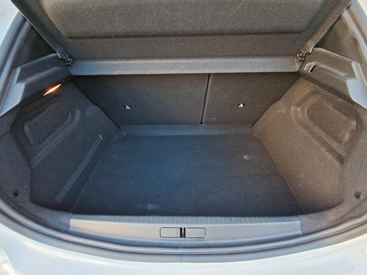 Peugeot 208 5 Porte 208 1.2 puretech Active Pack s&s 100cv