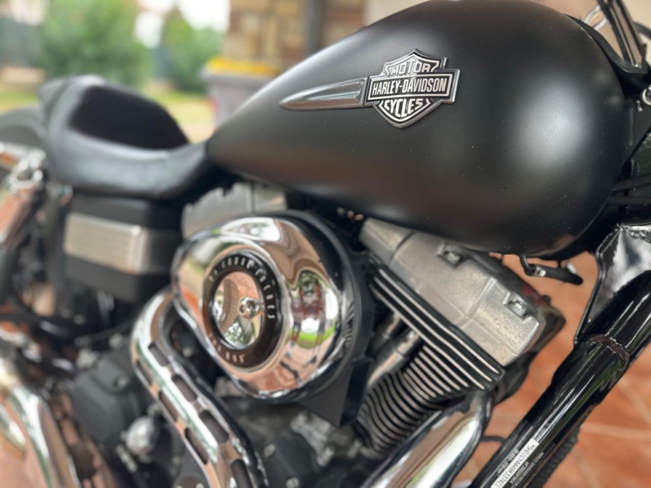 Harley-Davidson Dyna Fat Bob FXDF Pari al nuovo