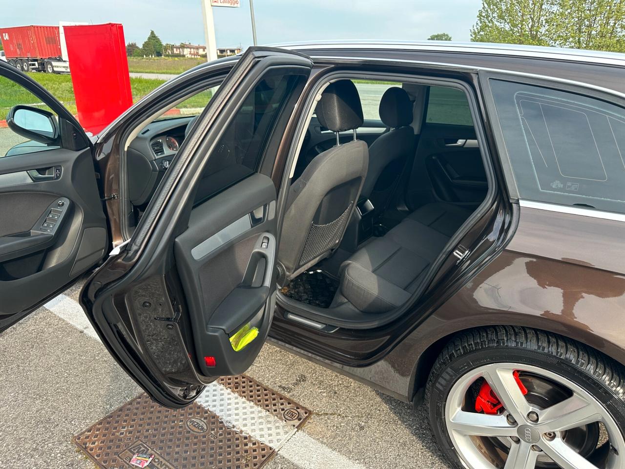 Audi A4 Avant 2.0 TDI 143CV F.AP.