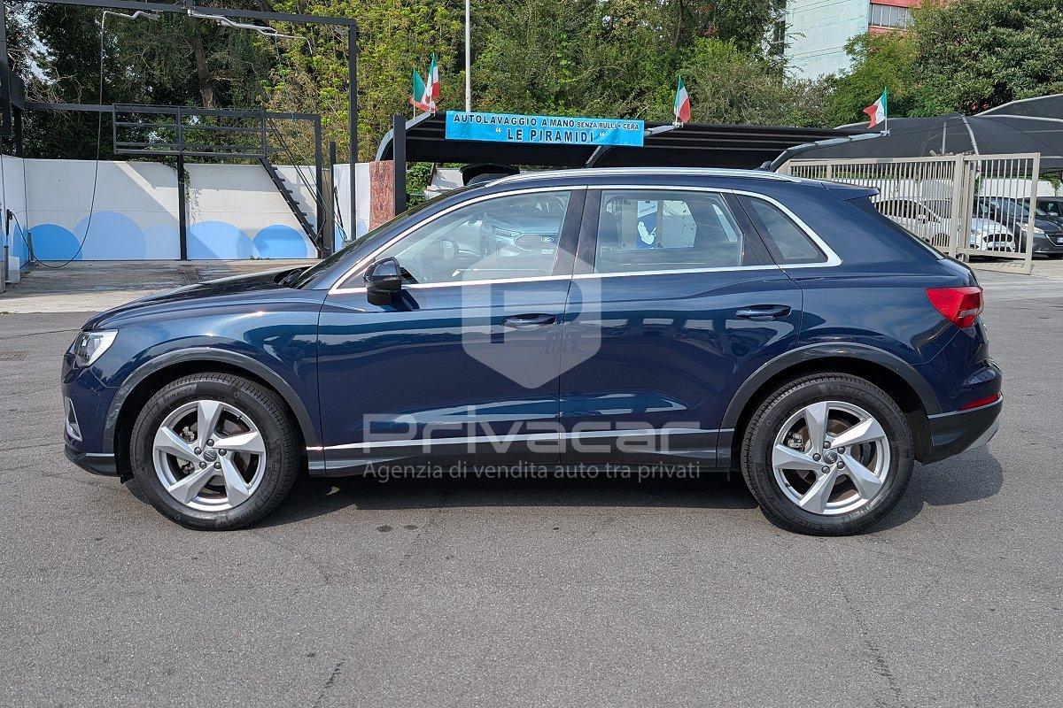 AUDI Q3 35 TDI S tronic