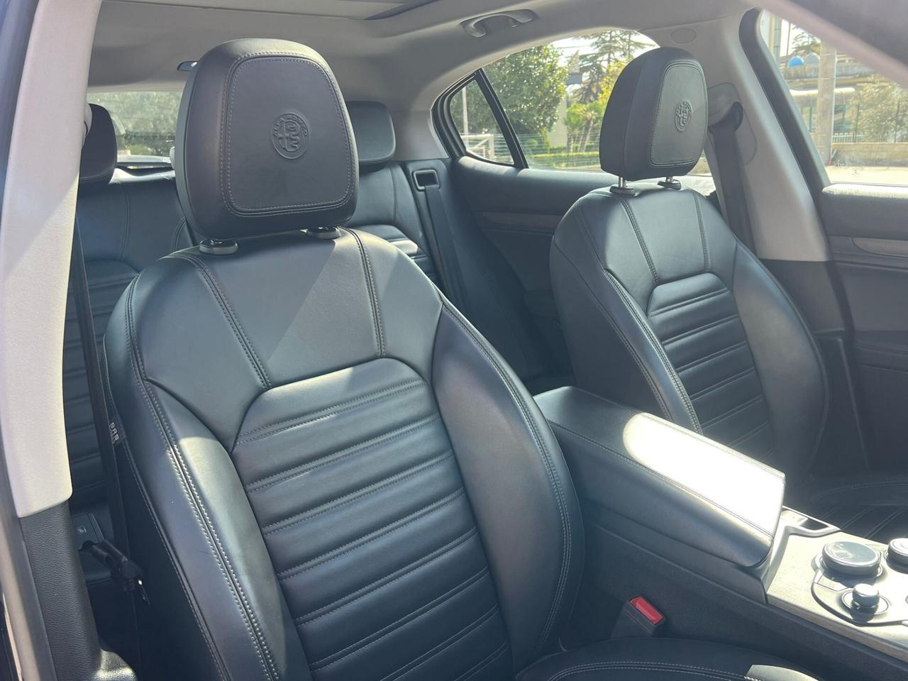 Alfa Romeo Stelvio 2.2 Turbodiesel 210 CV AT8 Q4 Executive