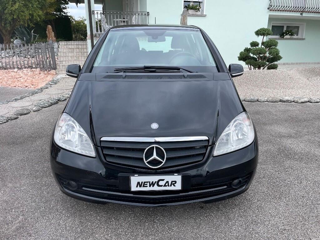 Mercedes-Benz A 160 BlueEFFICIENCY Executive