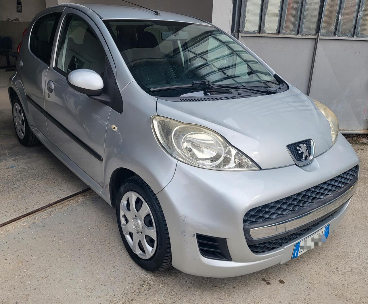 Peugeot 107 1.0 68CV 5p. Active