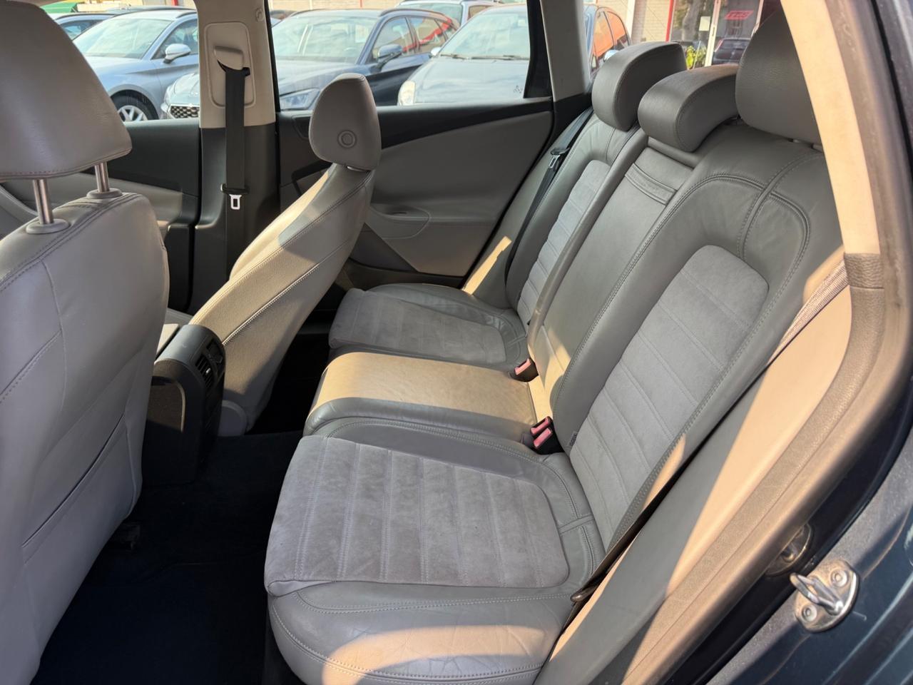 Volkswagen Passat 2.0 16V TDI Var. Business