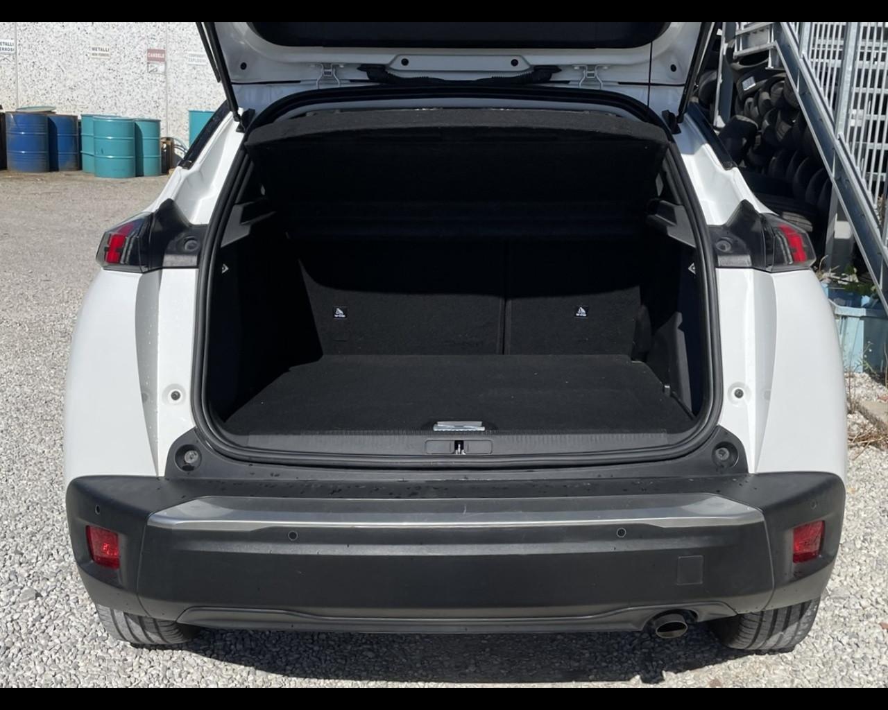 PEUGEOT 2008 2ª serie - 2008 PureTech 100 S&S Allure