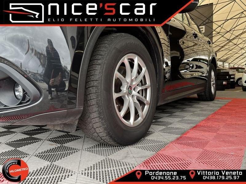 Alfa Romeo Stelvio 2.2 Turbodiesel 190 CV AT8 Q4 Business