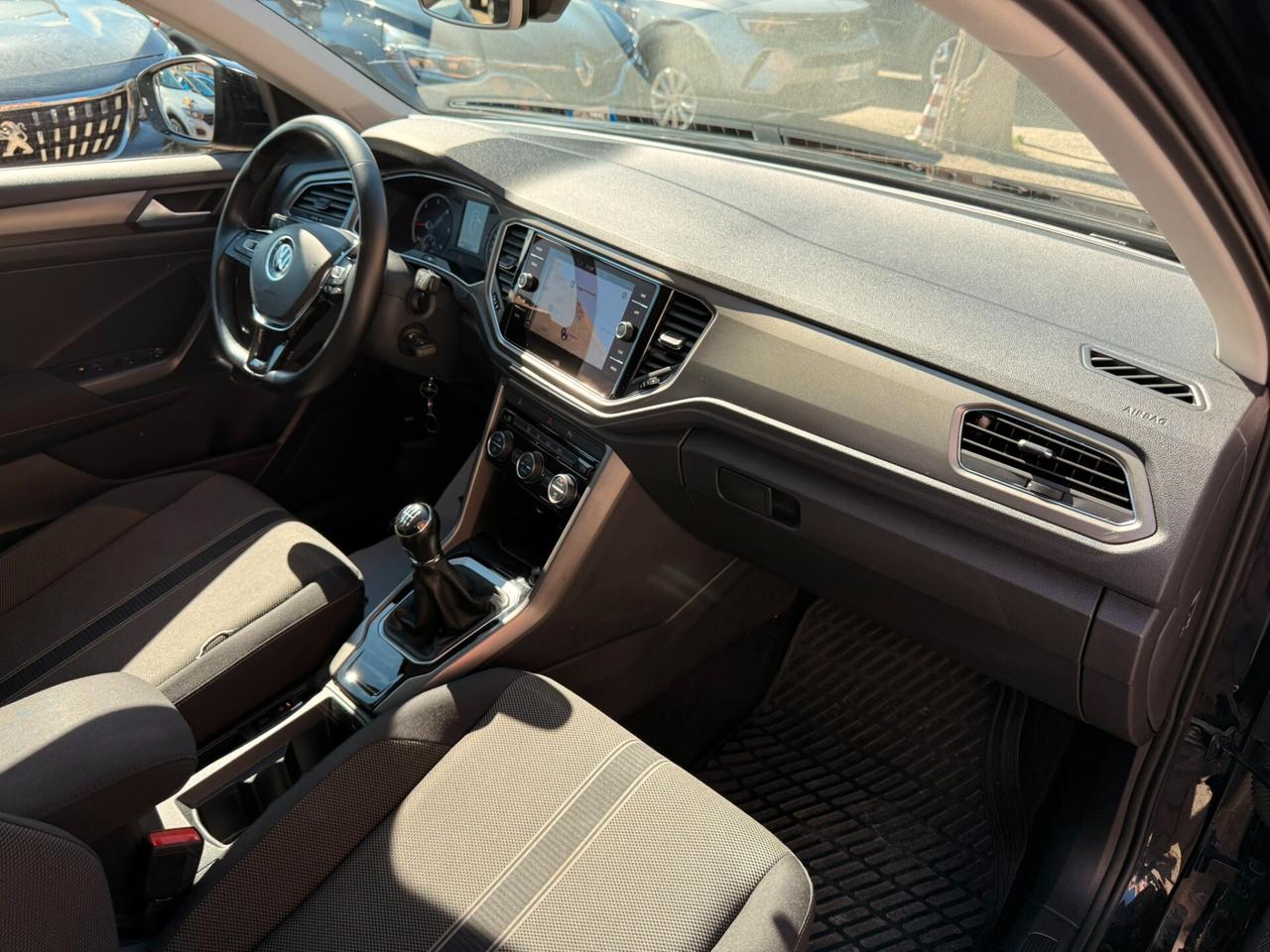 Volkswagen T-Roc 1.6 TDi 116CV - 2021