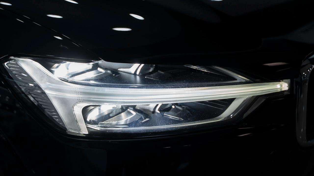 Volvo XC 60 XC60 D4 2.0 GEARTRONIC BUSINESS PLUS LED PELLE NAVI FULL OPTIONAL