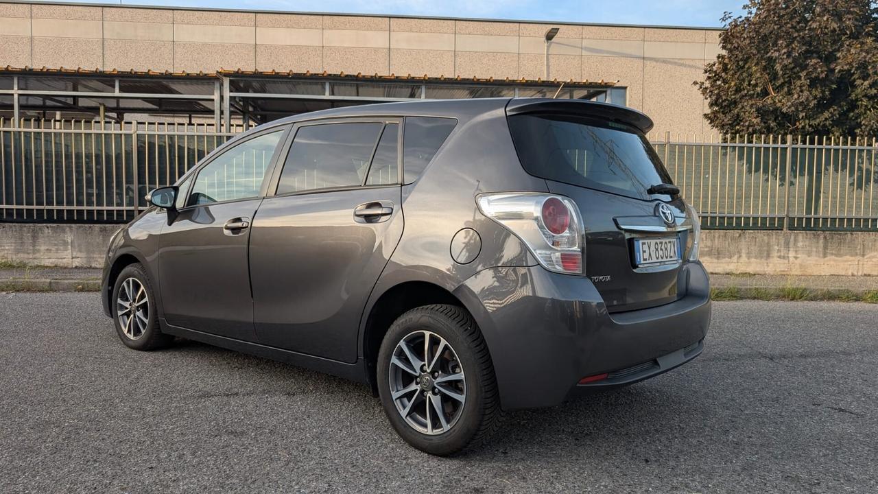 Toyota Verso 1.6 D-4D 7 posti Business Pack