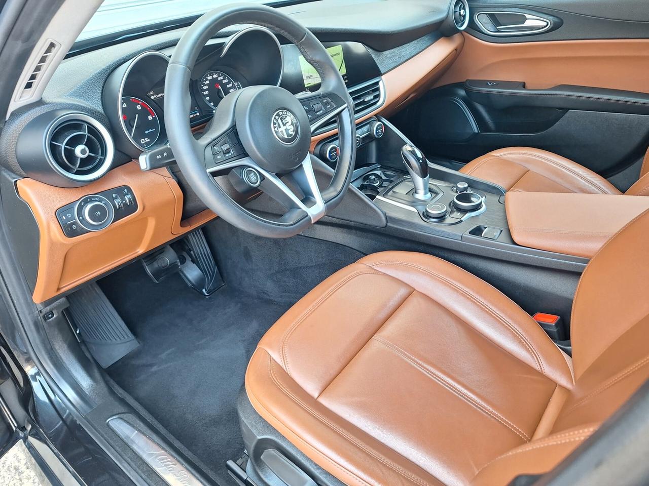 Alfa Romeo Giulia 2.2 Turbodiesel 136 CV AT8 Business