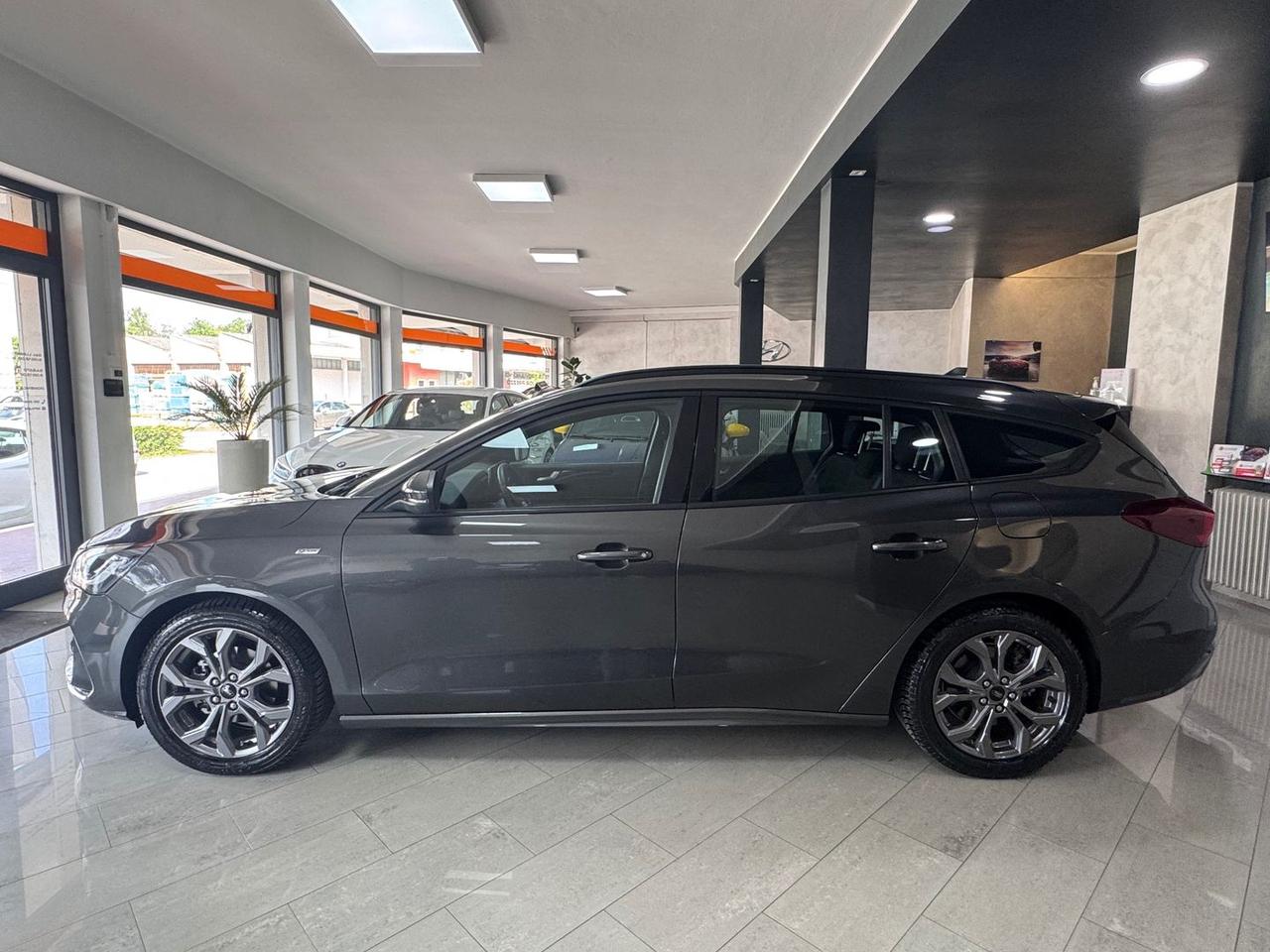 Ford Focus ST Line 1.0 EcoBoost mHEV