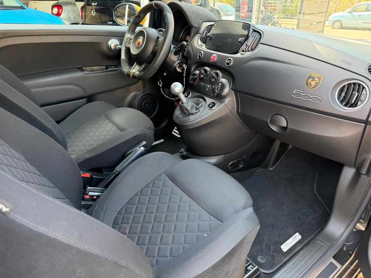 Abarth 695 1.4 Turbo T-Jet 180 CV