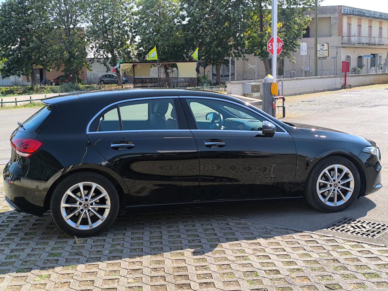 MERCEDES-BENZ A 180d AUTOMATIC SPORT PLUS LED AMBIENT