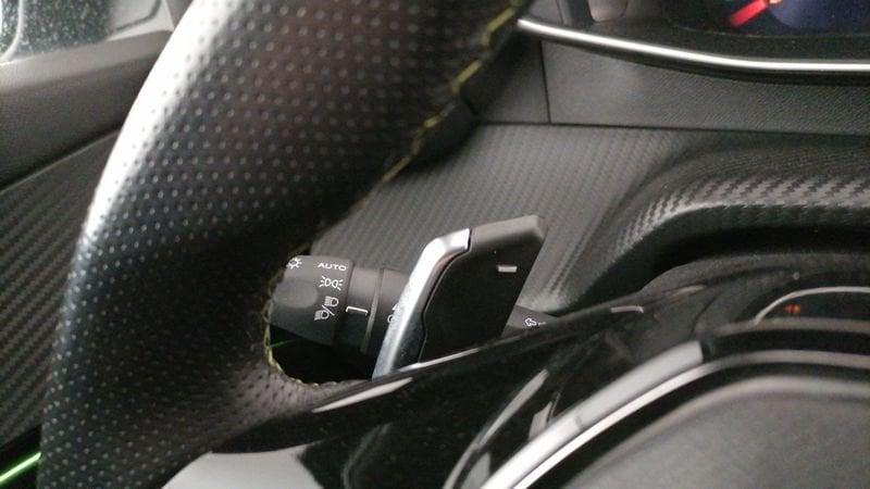 Peugeot 2008 1.5 bluehdi GT s&s 130cv eat8