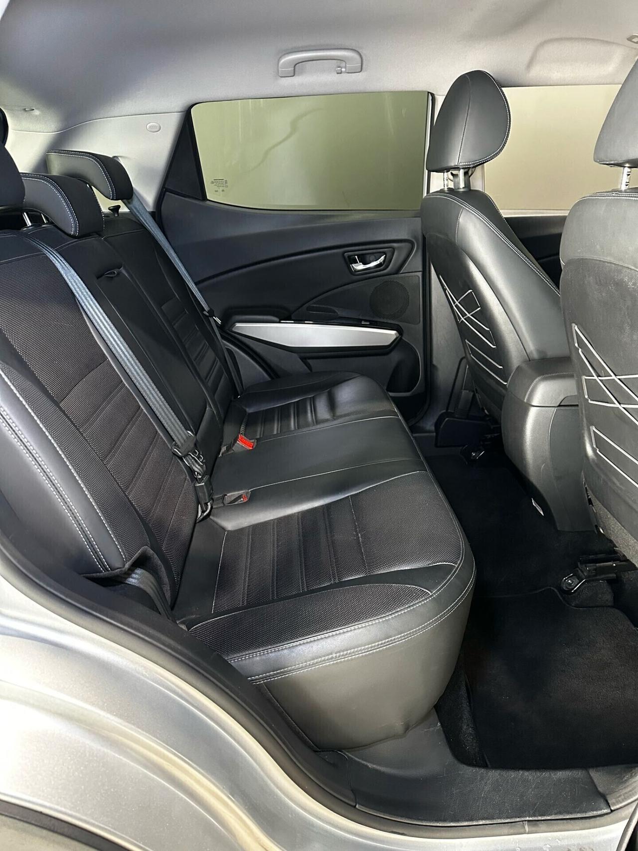 Ssangyong Tivoli 1.6d 2WD Be Visual Hot Aebs