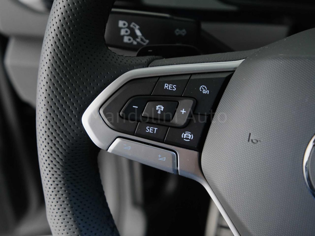 Volkswagen T-Roc 1.5 tsi act r-line plus dsg