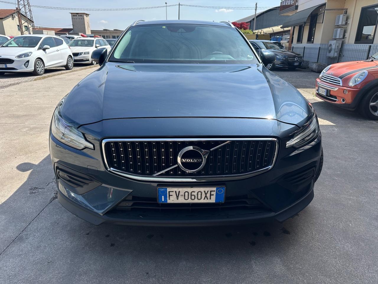 Volvo V60 Cross Country V60 Cross Country D4 AWD Geartronic Business Plus