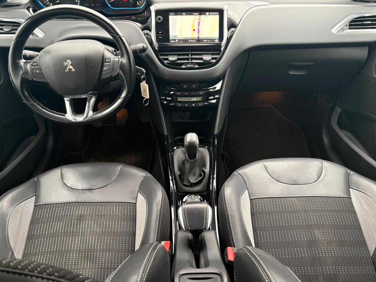 Peugeot 2008 BlueHDi 100 S&S Allure