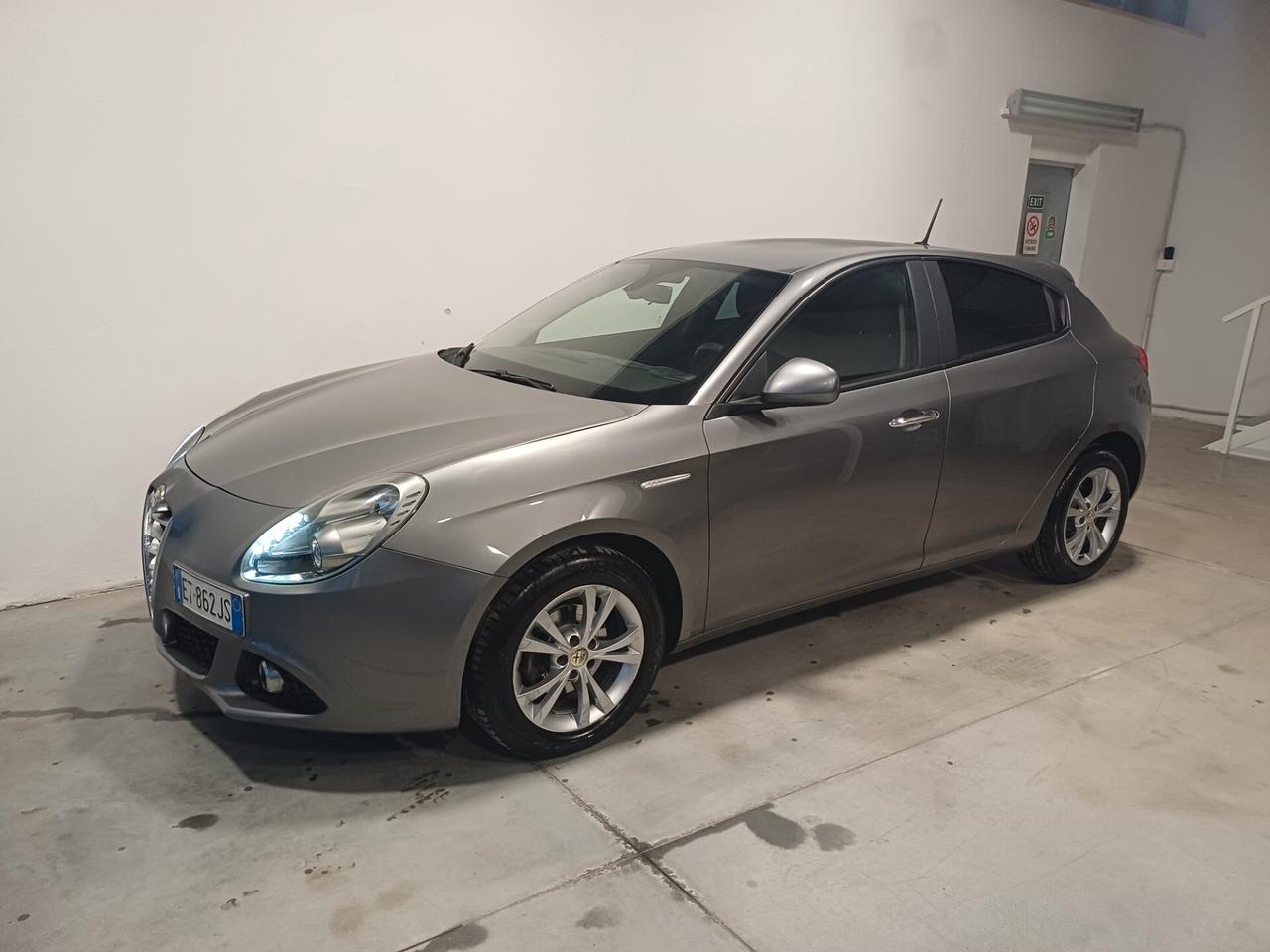 Alfa Romeo Giulietta 1.6 JTDm-2 105 CV Distinctive