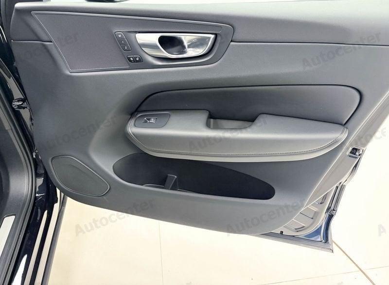 Volvo XC60 XC60 T6 PLUG IN RECHARGE PHEV PLUS DARK AWD AUT