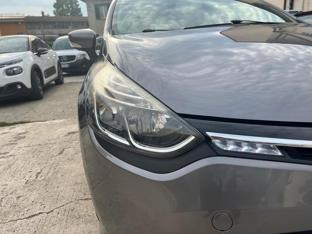 Renault Clio 1.2 75CV 5 porte Life