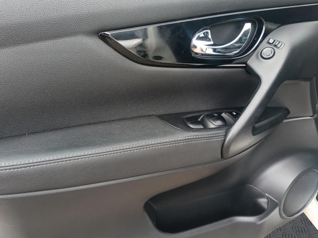 Nissan Qashqai 1.6 dCi 2WD Tekna