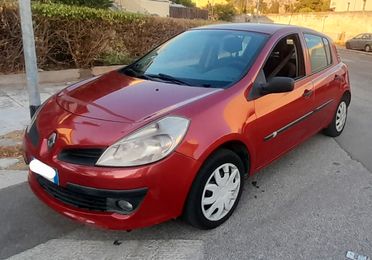 Renault Clio Storia 1.5 dCi 85CV 5 porte Dynamique