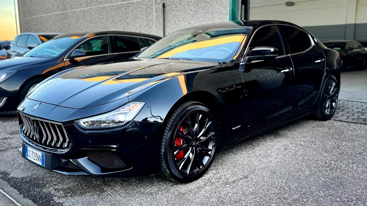 Maserati Ghibli 3.0 V6 350 CV GRANSPPRT 16.000 KM TETTO