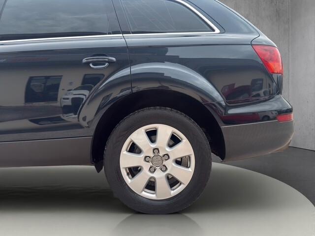 Audi Q7 3.0 V6 TDI 233CV quattro tiptronic 7 Posti