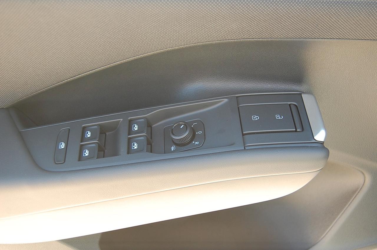 Volkswagen T-Roc 1.5 eTSI ACT 150 CV DSG Life