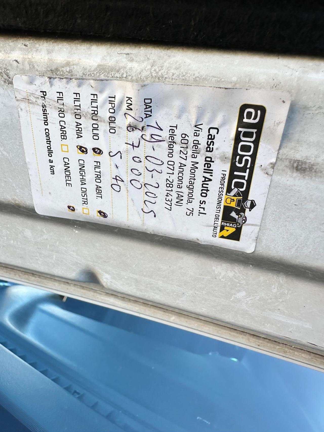 Ford B-Max 1.4 90 CV Business metano