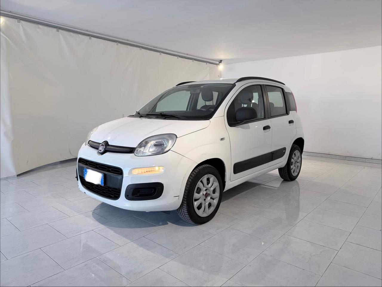 FIAT PANDA 2014 LOUNGE PER NEOPATENTATI